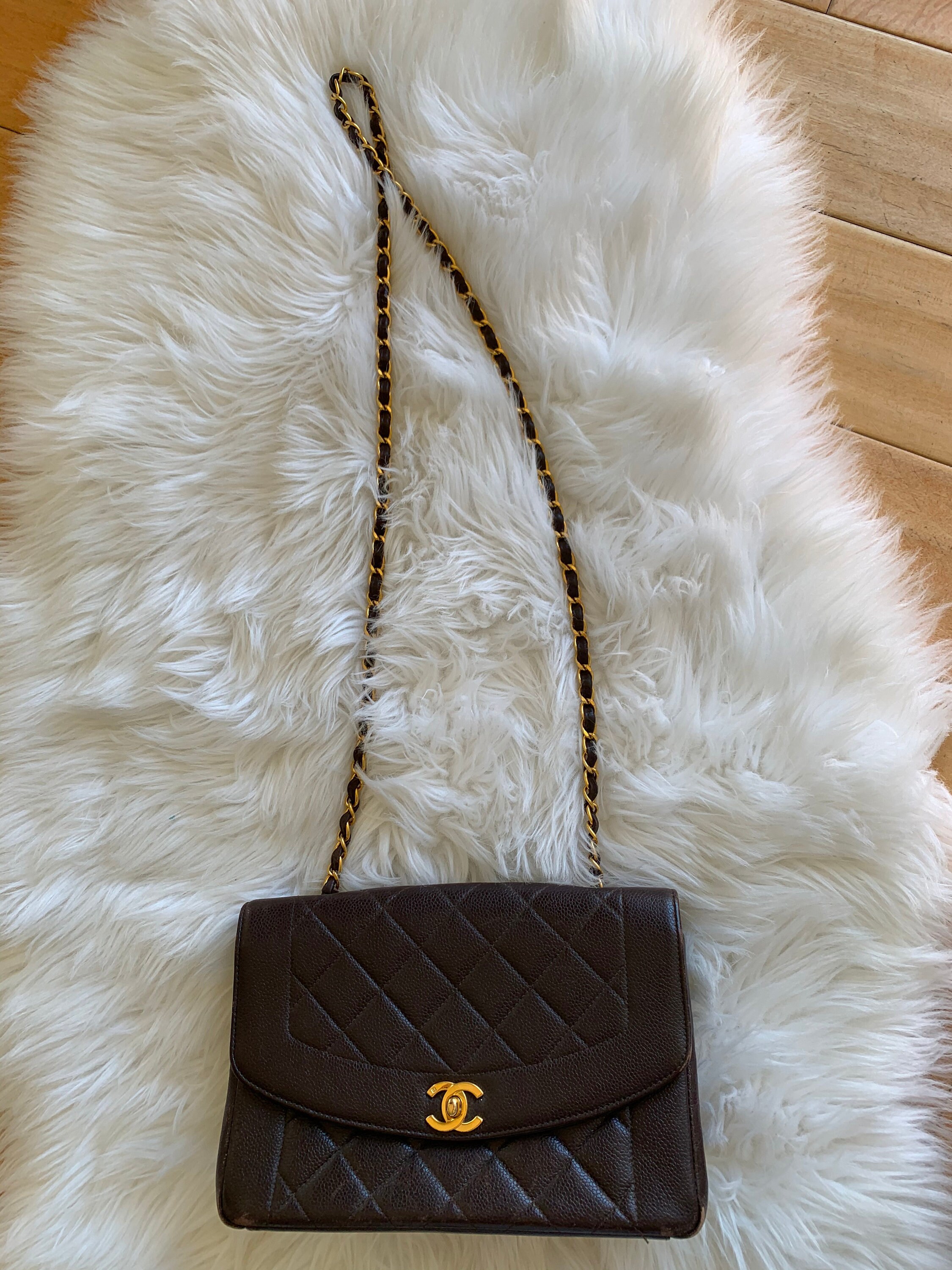 Vintage Chanel Diana Flap Bag Quilted Lambskin - Etsy Hong Kong Vintage Chanel Diana Flap Bag Quilted Lambskin - Etsy Hong Kong