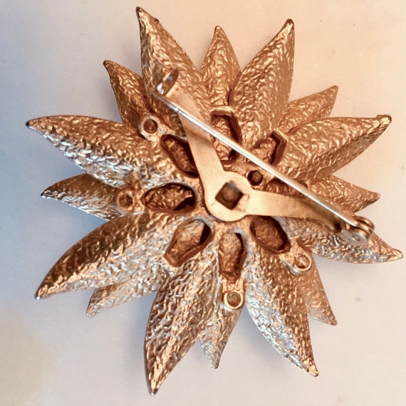 Large Starburst  Pin - Vintage silver and gold wi… - image 5