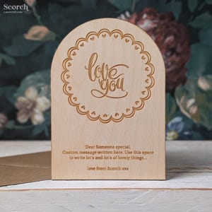 Postal arqueada "Te amo"