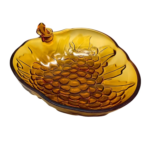 Vintage green glass salad bowl in the shape of an apple, Kitchen decoration, Apple decoration, Old bowl made in France