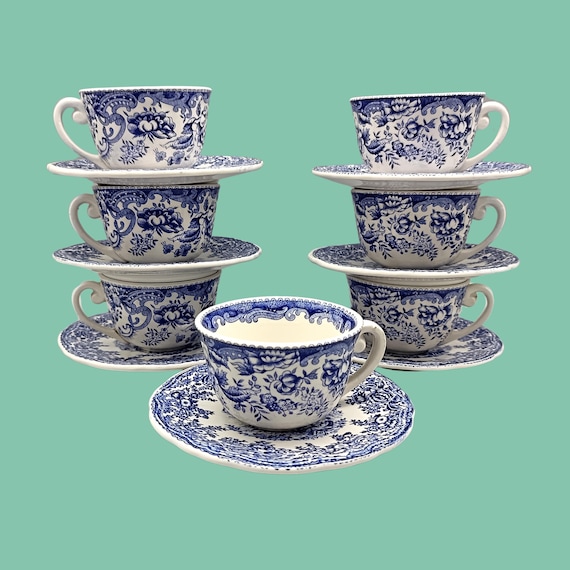 7 vintage coffee cups with saucers, made by KG Luneville France