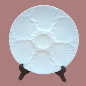 9 OYSTER PLATES white porcelain BAREUTHER Waldsassen Bavaria Germany