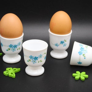 4 EIERBECHER Old French VINTAGE, Milchglas, Opalglas, Veronica