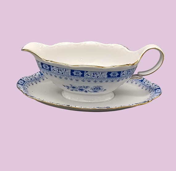 Vintage Theresia Porcelain Gravy Boat Seltmann Weiden Bavaria