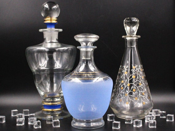 Superb large glass CARAFE. Vintage pitcher. Decanter. Art deco style jug. Wine carafe. Blue and gold decor. Vintage French