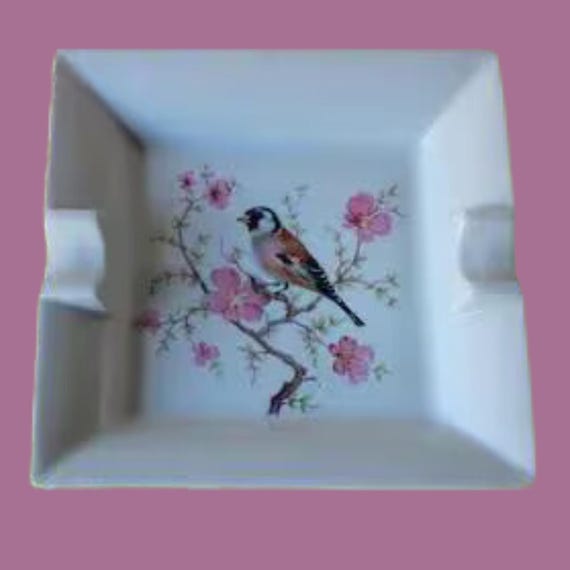 Vintage Limoges porcelain table ASHTRAY with bird decor