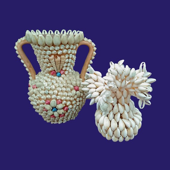 SHELL VASE, French Shell Art Coastal Souvenir, Vintage Decor, Kitsch