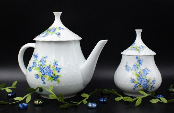 COFFEE/TEA POT and SUGAR BOWL in white opaque porcelain Limoges France