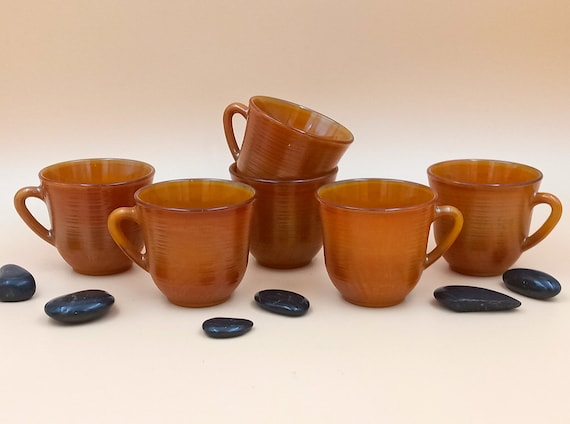 CUPS "ARCOPAL VOLCAN", Vintage Coffee Cups 70's, France