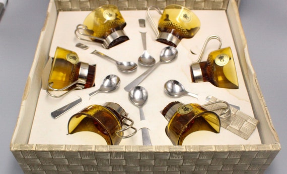 Set of 6 vintage Italian amber glass cups