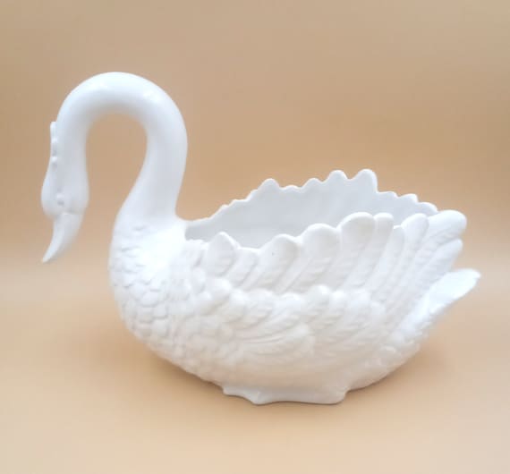 CACHE POT vintage white swan medium size, zoomorphic plant holder, ceramic, France