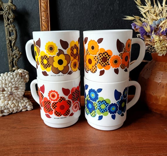 4 MUGS Arcopal France opaline motif  LOTUS ré-édition 2018