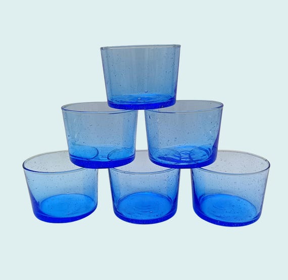 5 or 6 dessert bowls in Luminarc bubble-blown glass