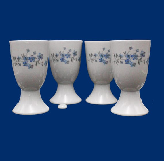 2 vintage white MAZAGRANS with floral decoration, Bareuther Bavaria Germany