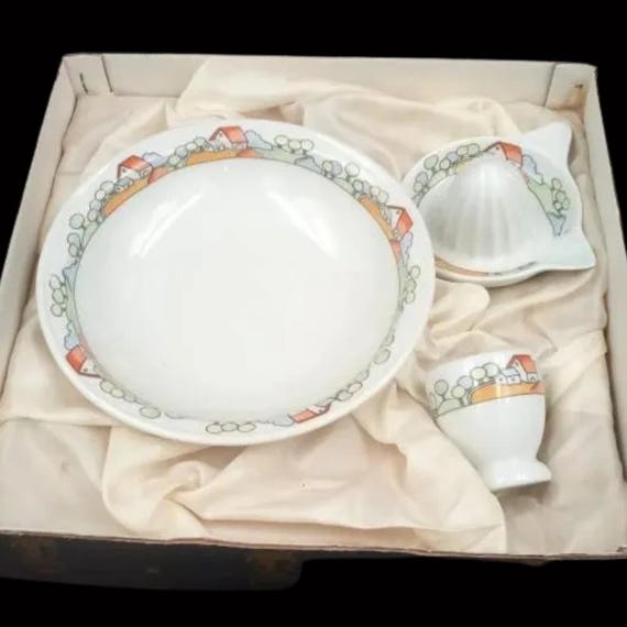 Birth box, plate, egg cup and lemon squeezer porcelain APILCO France