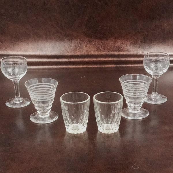 6 pretty vintage vodka rum liqueur GLASSES assorted 50s/60s