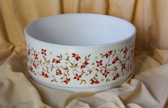 ARCOPAL ROUND DISH, tempered glass salad bowl, orange flower pattern, vintage French