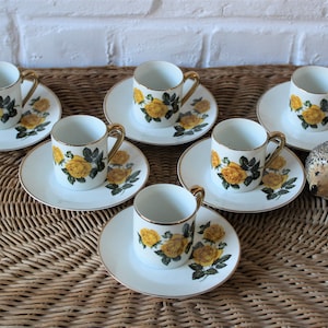 Porcelain coffee set, cups and saucers, set of 6, porcelain with floral decoration