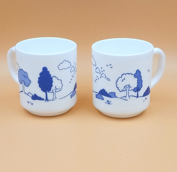 2 MUGS Arcopal France white opaline vintage blue landscape pattern