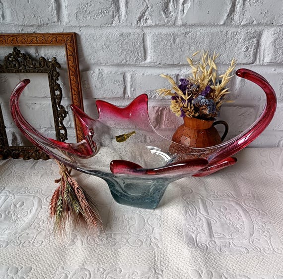 Hand-blown glass fruit bowl, cranberry centerpiece by Jorge Mateus