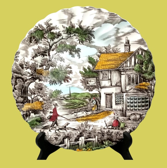 HAND PAINTED PORCELAIN PLATE 'The Hunter' Made by Myott c1950s.