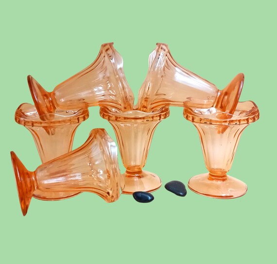 6 PINK SALMON GLASS ICE CREAM CUPS FRUIT SALAD VINTAGE DESSERT CUPS