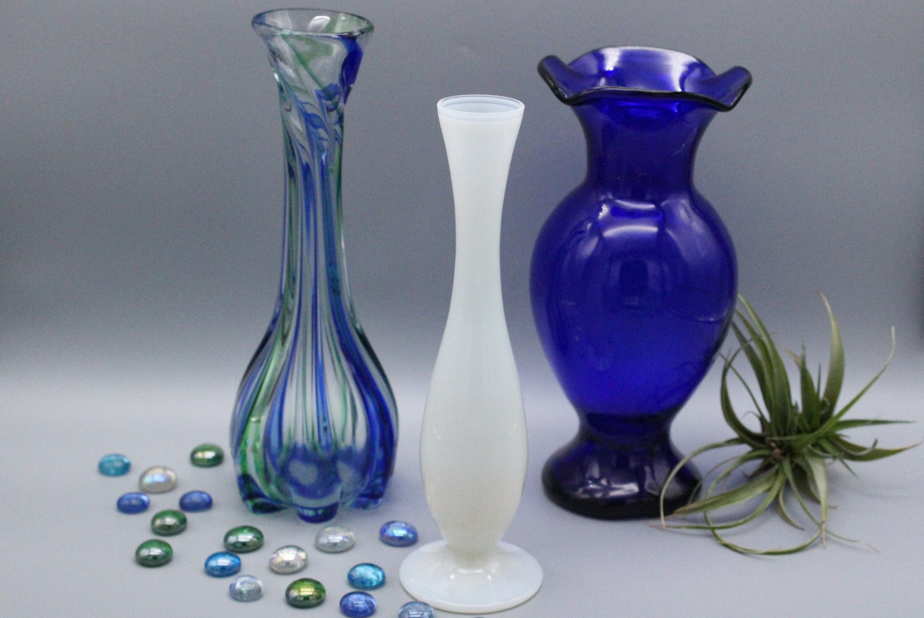 Vases Vintage en Verre Coloré Bleu Blanc Vert Transparent