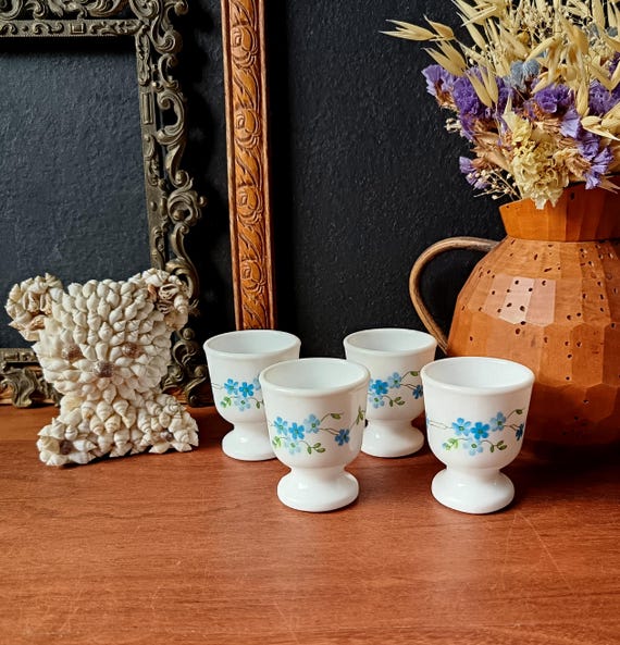 4 Vintage French Egg Cups, milk glass, opaline glass, Veronica