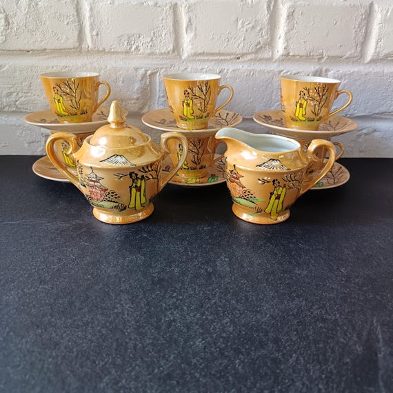 Vintage Japanese fine porcelain coffee set with green geisha design, made in Japan, 1950s/60s