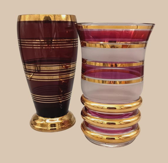 Pair of vintage 50s VASES, garnet white gold