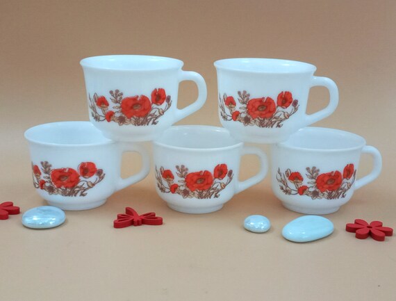 5 ARCOPAL 1980/90 milk glass CUPS, retro, vintage, opaline