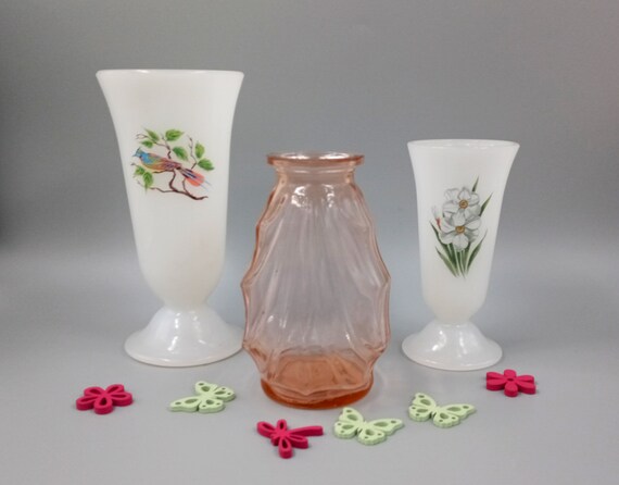 Trio VASES white opaline narcissus bird motif, pink green art deco vase