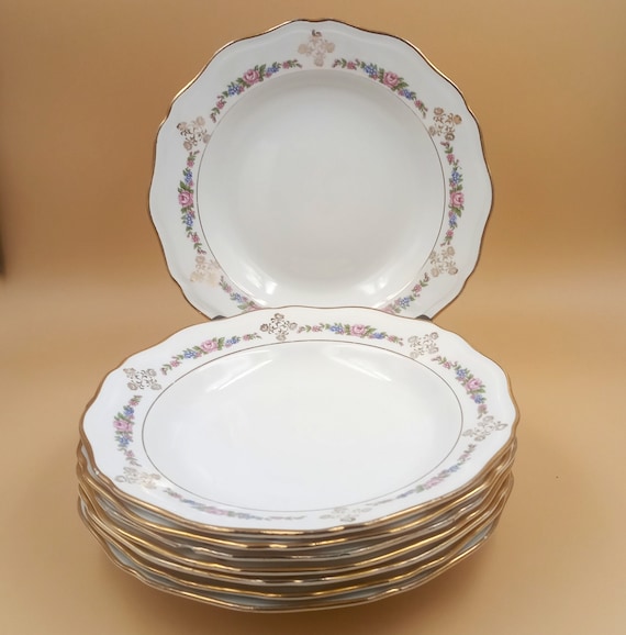 8 vintage French soup plates with floral pattern, L'amandinoise 1960, vintage