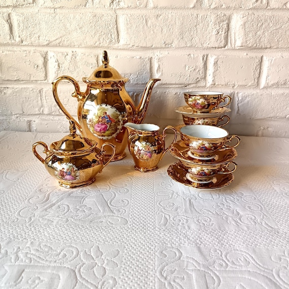 Vintage Winterling Bavaria gold porcelain coffee service, 5 cups