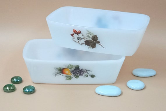 ARCOPAL BUTTER DISH 1960 with fruit and flower decoration, retro, vintage, opaline