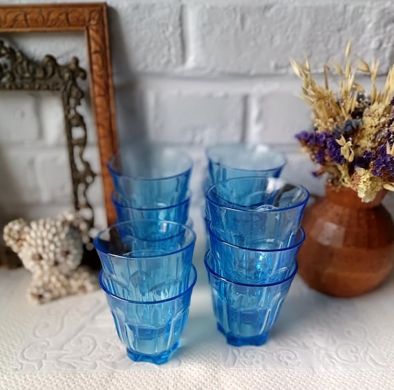 11 vintage ARCOROC tempered glass water glasses, 21 cl, made in France.