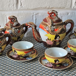 Asian ceramic TEA SERVICE 1970, Japanese dragon tea service