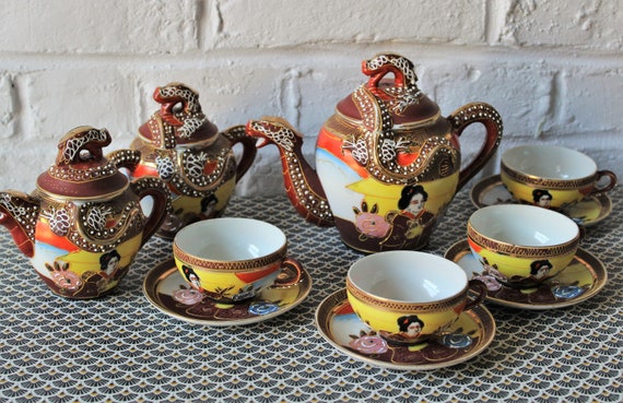 Asian ceramic TEA SERVICE 1970, Japanese dragon tea service