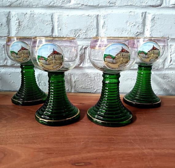 4 Roemer wine glasses, German city medallion, capacity 22 cl