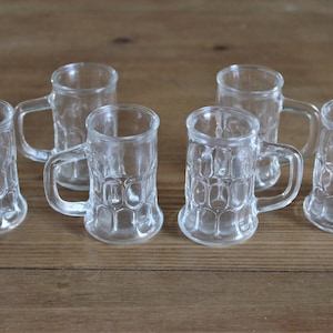 6 MINI STUNNINGS in vintage glass France, liqueur glasses