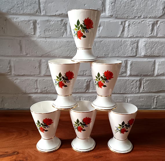 6 vintage white MAZAGRANS with floral decoration, Loucarte Portugal 1970