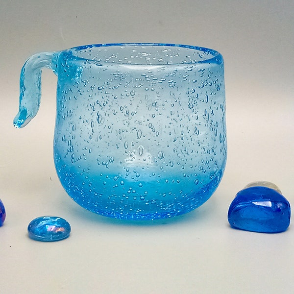 Large CUP in vintage artisanal bubble-blown glass