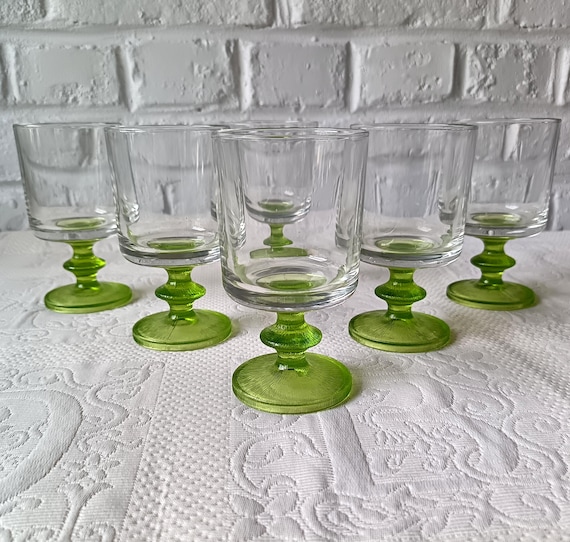 6 vintage 20 cl glasses in clear glass with textured apple green stem, Vemam Italy