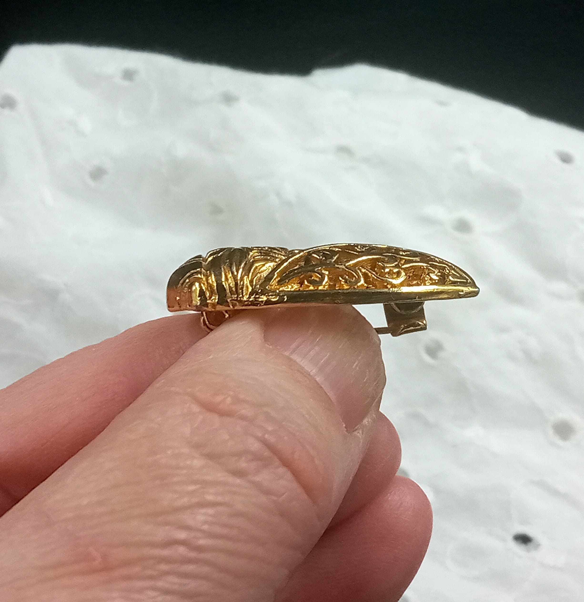 Broche Vintage Cigale En Métal Doré - Signée René GOUIN - Occasion Très Bon état