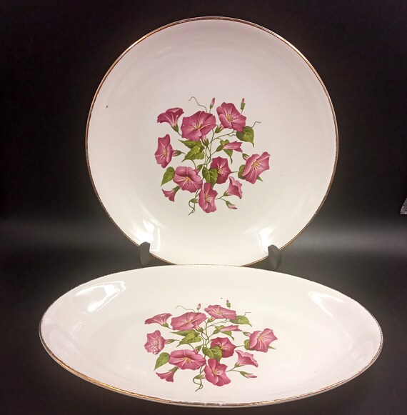 Vintage round Dish and oval Dish set, semi-porcelain Orchies Moulin des loups France