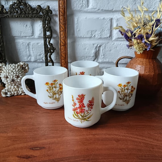 2 or 4 large teacups, vintage Arcopal France mugs, wildflowers
