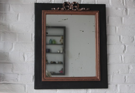 Mirror In Wood With Knot Chic Vintage Retro 40s Repaints Antic Chic Vintage Retro 40s Repaints Antic