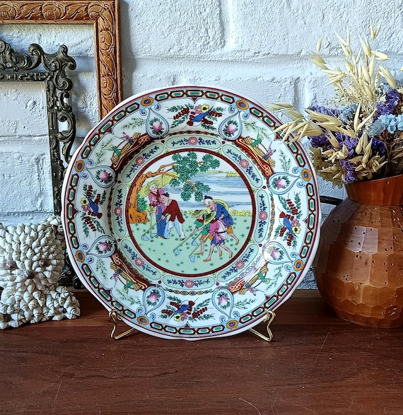 Porcelain plate with Japanese decoration, bird of paradise and peony design