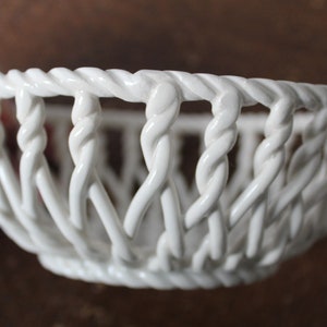Woven porcelain pot with lid, vintage potpourri pot image 4