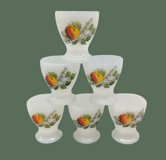 6 EGG CUPS Old French VINTAGE opaline milk glass ARCOPAL 1960